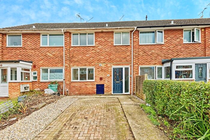 3 Bedroom Terraced House For Sale In Willow Close, Canterbury, Kent, CT2