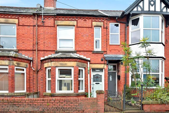 2 Bedroom Terraced House For Sale In Holyhead Road, Froncysyllte, LL20