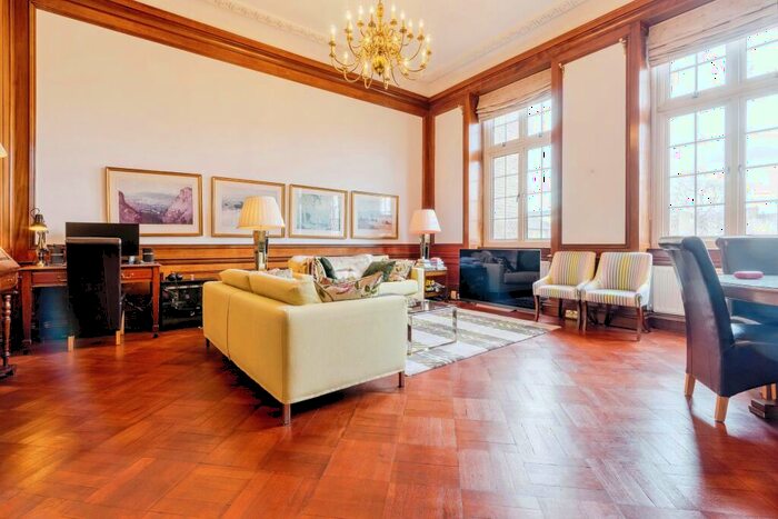 1 Bedroom Flat To Rent In Rosebery Avenue, Clerkenwell, EC1R