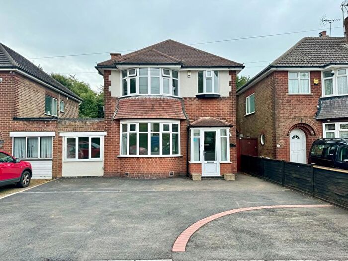 3 Bedroom Detached House To Rent In Broom Leys Road, Coalville, LE67