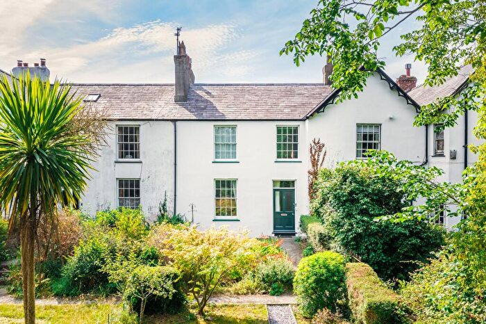 4 Bedroom Terraced House For Sale In Station Road, Llanfairfechan, LL33