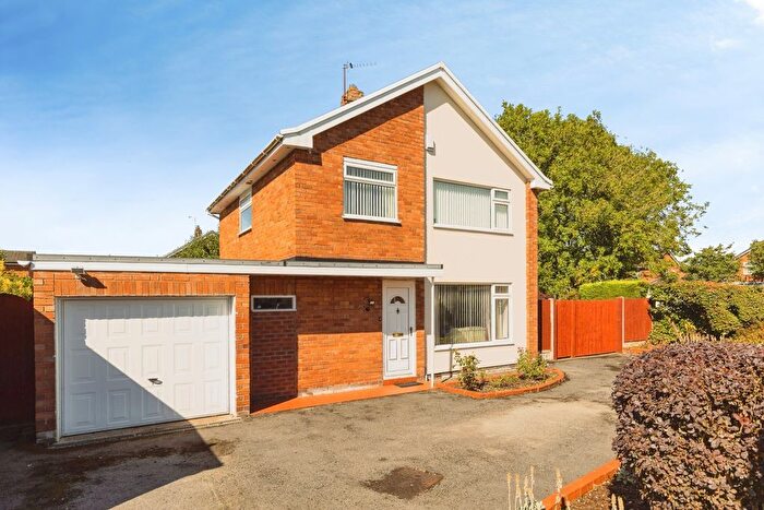 3 Bedroom Detached House For Sale In Cotebrook Drive, Chester, Cheshire, CH2