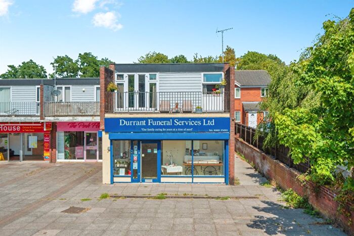 3 Bedroom Maisonette For Sale In Fernwood Drive, Rugeley, WS15