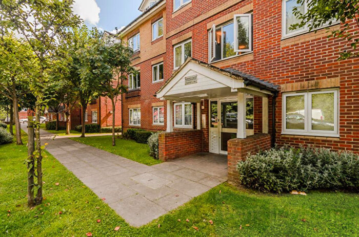 2 Bedroom Flat To Rent In Godstone Road, Kenley, CR8