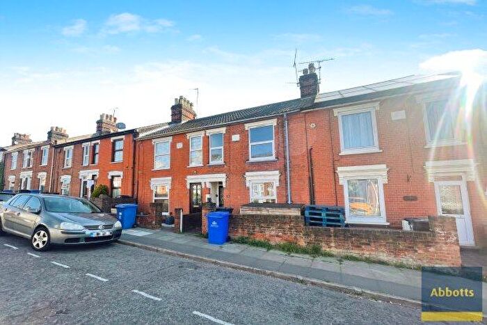 3 Bedroom Terraced House To Rent In Martin Road, Ipswich, IP2