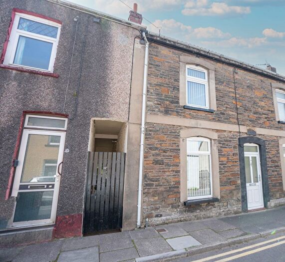 2 Bedroom Terraced House For Sale In Broad Street, Griffithstown, NP4