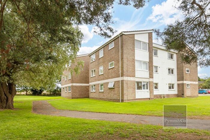 2 Bedroom Apartment For Sale In Ormesby Road, Badersfield, NR10