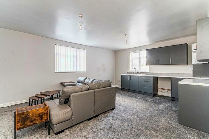 1 Bedroom Flat To Rent In Pearson Street, Brierley Hill, DY5