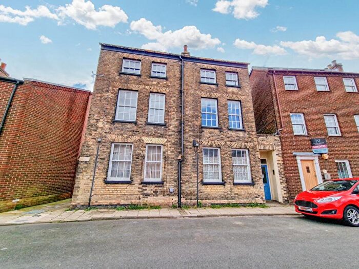 2 Bedroom Flat To Rent In South Everard Street, PE30