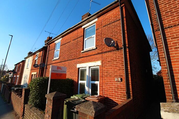 4 Bedroom Semi Detached House To Rent In Guildford Park Road, Guildford, GU2