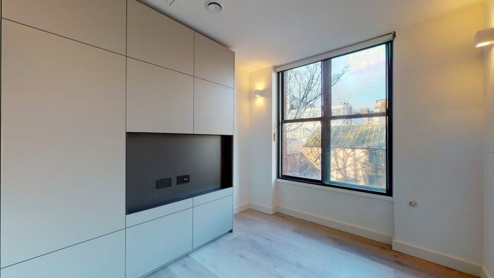 Studio To Rent In George Street, Luton, LU1