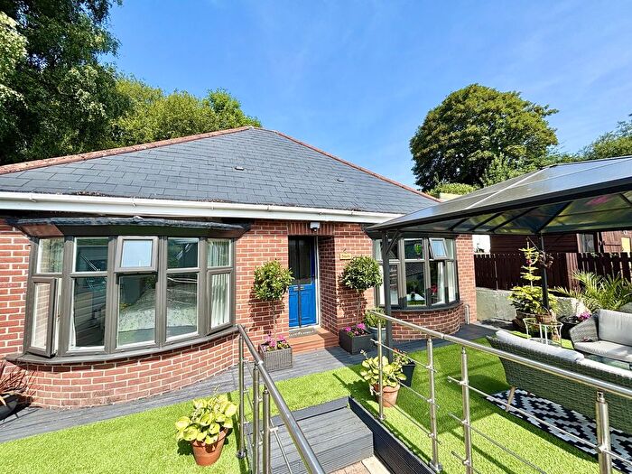 3 Bedroom Detached Bungalow For Sale In Swansea Road, Trebanos, Pontardawe, Swansea., SA8