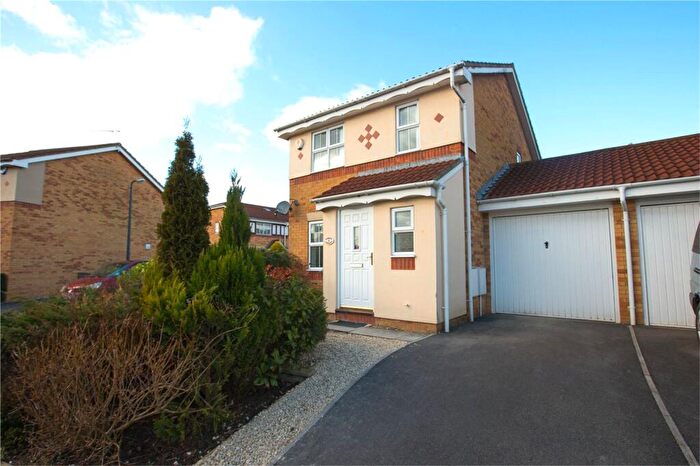 3 Bedroom Detached House To Rent In Hawkins Crescent, Bradley Stoke, Bristol, BS32