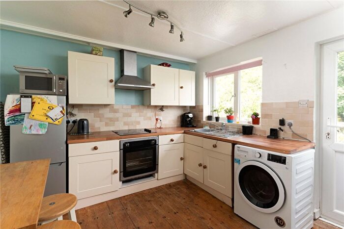 2 Bedroom Bungalow For Sale In Paul Lane, Mousehole, TR19