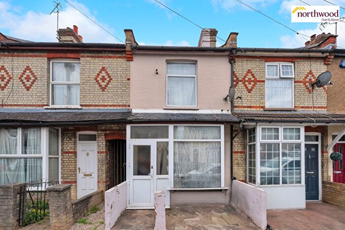 2 Bedroom Terraced House For Sale In Neston Road, Watford, WD24
