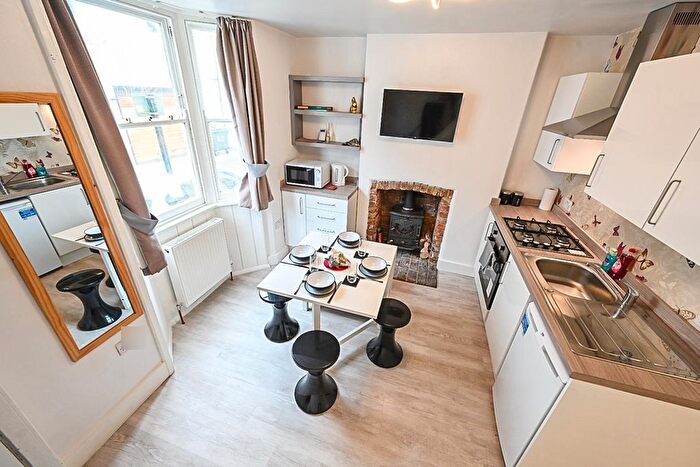 2 Bedroom Terraced House To Rent In Castle Street, Brighton, BN1