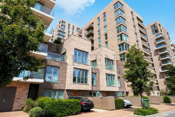 3 Bedroom Town House To Rent In Kidbrooke Village, Whittle Road, SE3