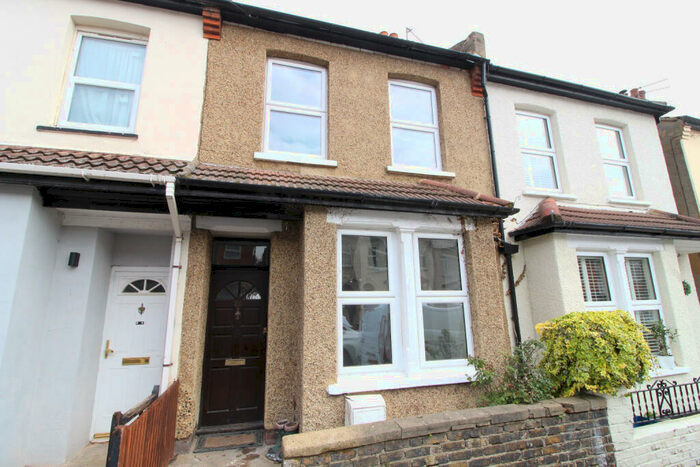 2 Bedroom Terraced House To Rent In Dalmatia Road, Southend On Sea, SS1