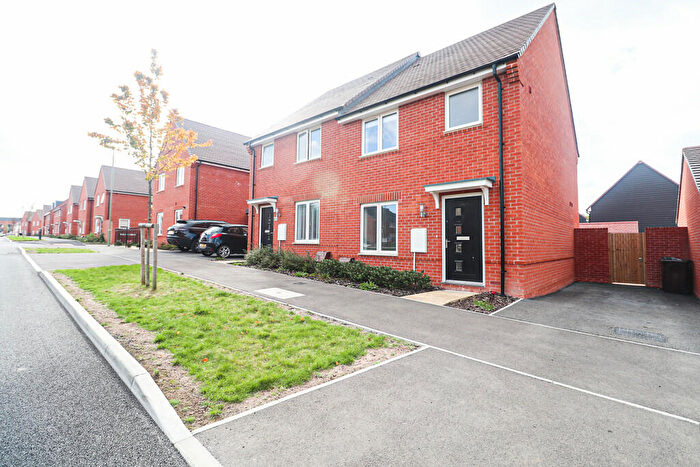 3 Bedroom Semi-Detached House To Rent In Merino Road, Andover, SP11