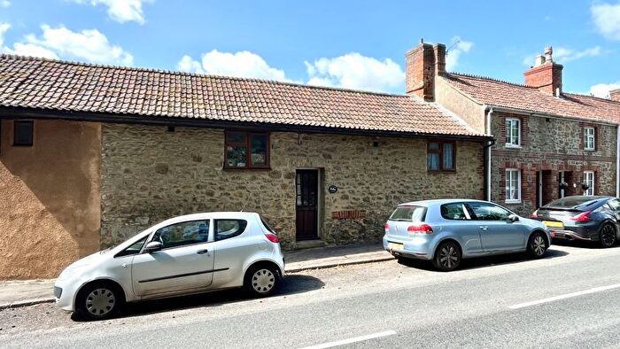 3 Bedroom Terraced House To Rent In Butts, Ilminster, Somerset, TA19