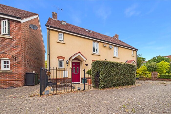 3 Bedroom Semi-Detached House For Sale In Acorn Gardens, Burghfield Common, Reading, Berkshire, RG7