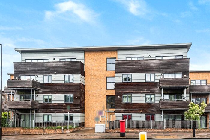 2 Bedroom Flat To Rent In Charlton Road, London, SE7
