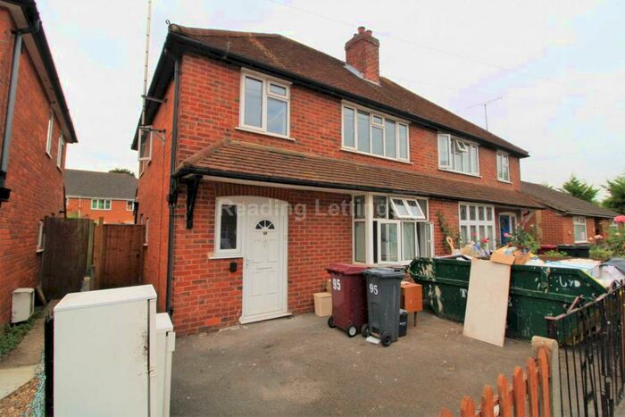 3 Bedroom Semi-Detached House To Rent In Addison Road, Reading, RG1