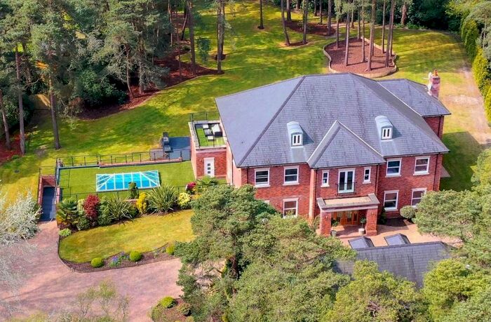 1 Bedroom Detached House To Rent In Southend-on-sea, #, SS1