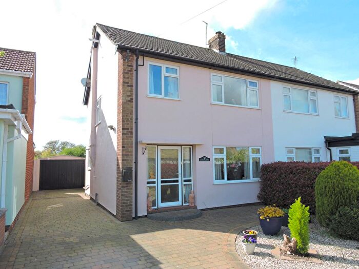 3 Bedroom Semi-Detached House For Sale In Bannister Green, Felsted, CM6