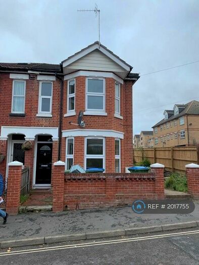 1 Bedroom Flat To Rent In Burlington Road, Southampton, SO15