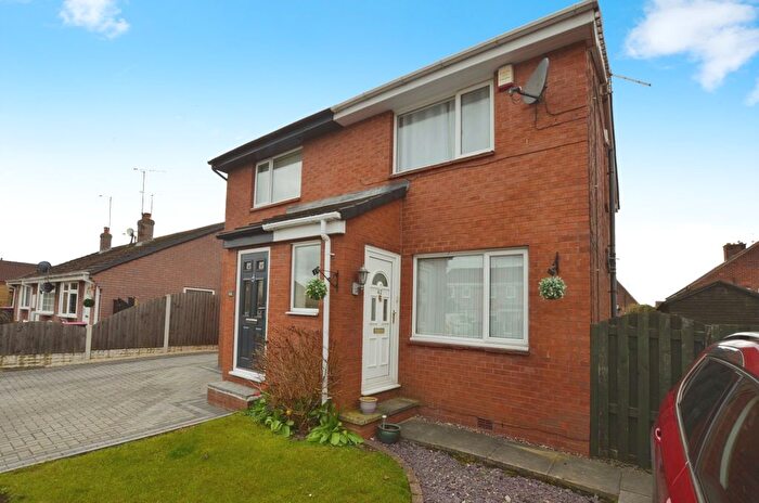 2 Bedroom Semi-Detached House For Sale In Hunters Way, Dinnington, Sheffield, S25