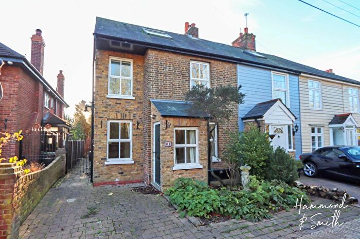 4 Bedroom End Of Terrace House To Rent In Carpenters Arms Lane, Thornwood, CM16
