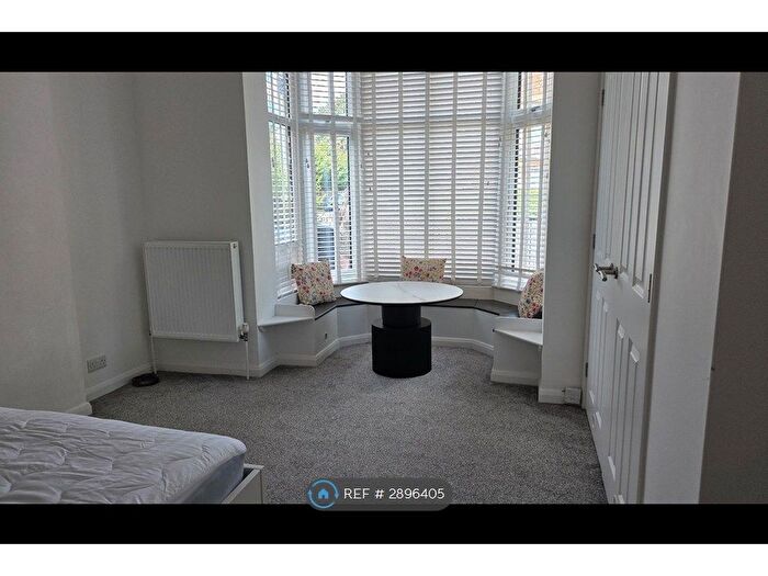 1 Bedroom Detached House To Rent In Chesterton Road, Cambridge, CB4