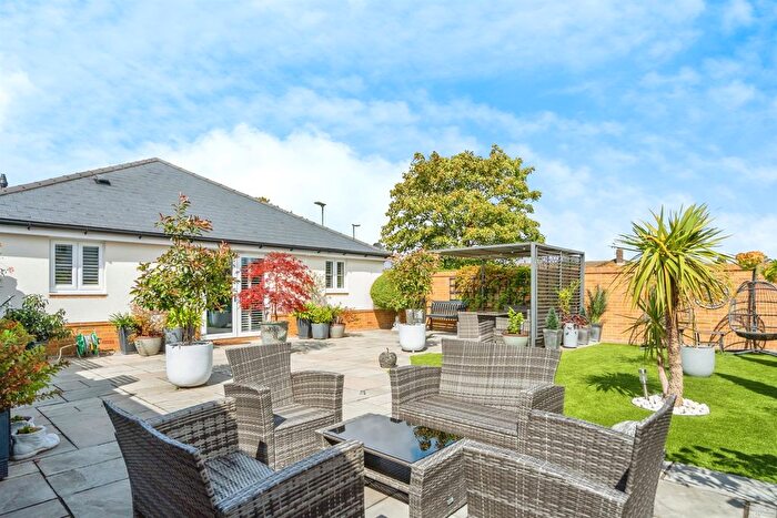 3 Bedroom Detached Bungalow For Sale In Potters Way, North Bersted, Bognor Regis, PO21