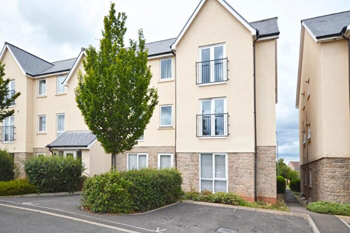 2 Bedroom Apartment For Sale In Greenfield Road, Keynsham, BS31