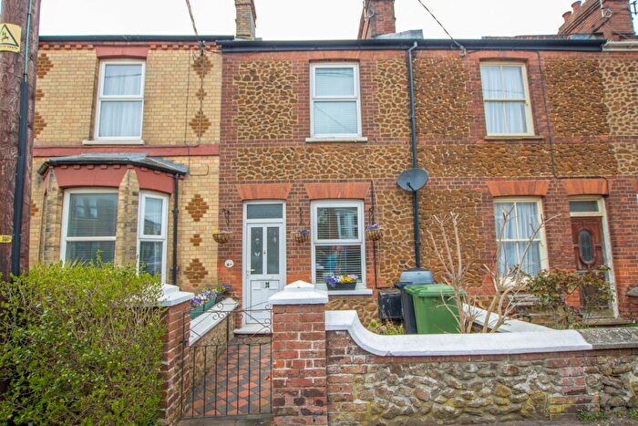 2 Bedroom Terraced House For Sale In Crescent Road, Hunstanton, PE36