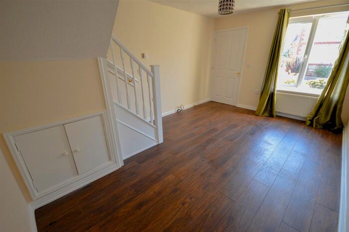2 Bedroom End Of Terrace House To Rent In St. Pancras Close, Dinnington, S25