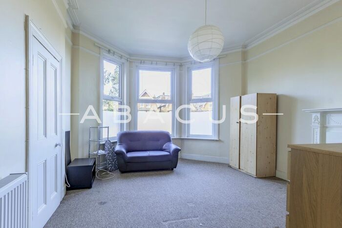 Studio To Rent In Dartmouth Road, Kilburn, NW2