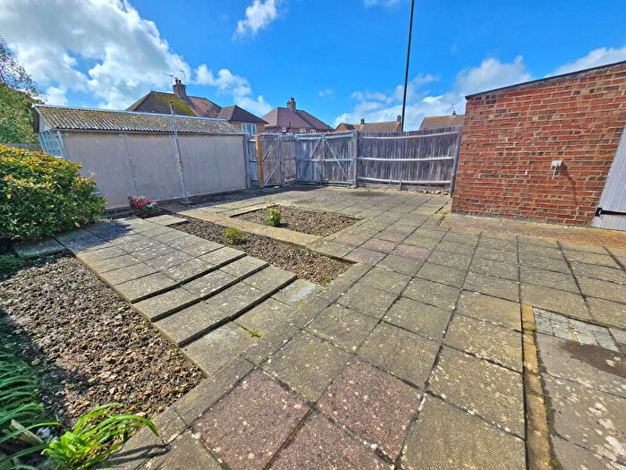 2 Bedroom End Of Terrace House For Sale In Mansell Road, Shoreham-by-Sea, BN43