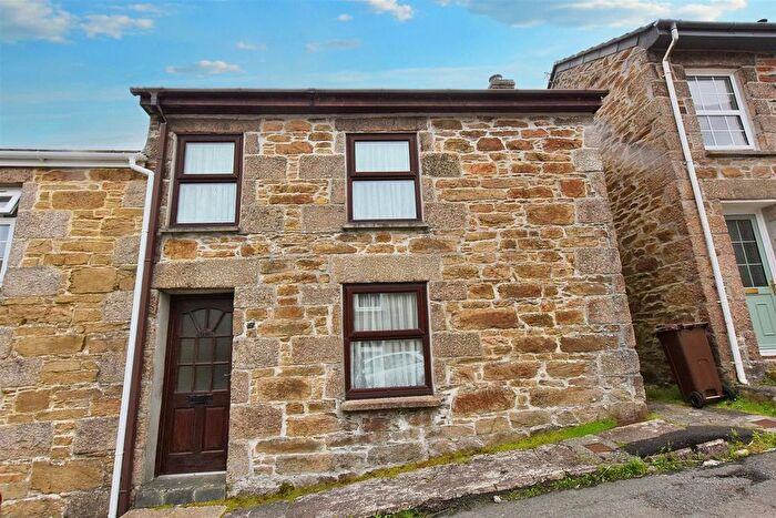 2 Bedroom End Of Terrace House For Sale In Gilly Hill, Redruth, TR15
