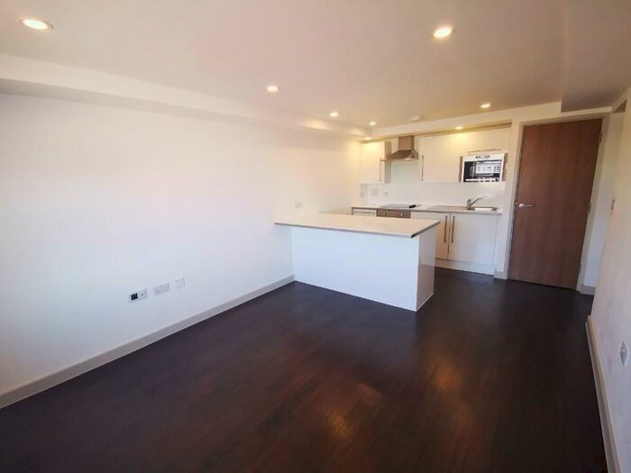 2 Bedroom Flat To Rent In Mi Flats, High Street, Bracknell, Berkshire, RG12