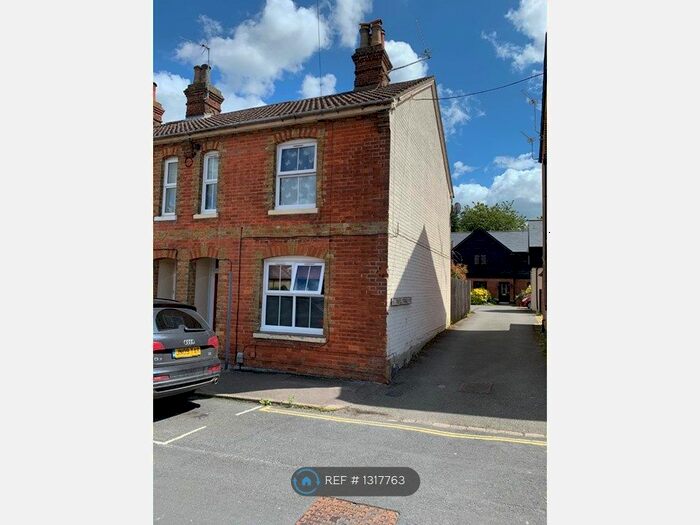 1 Bedroom Flat To Rent In Jubilee Road, Basingstoke RG21