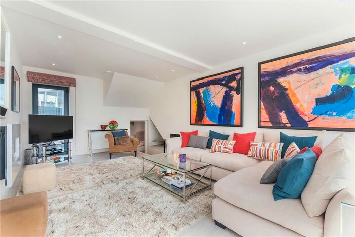 2 Bedroom Maisonette To Rent In Salisbury Pavement, Dawes Road, SW6