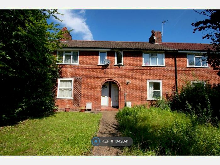 4 Bedroom Terraced House To Rent In Westway, London, W12