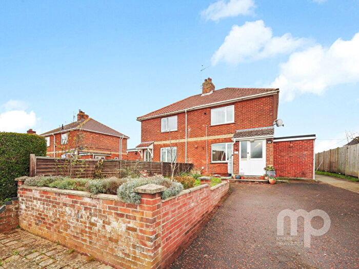 3 Bedroom Semi Detached House For Sale In Park Lane, Beautifully Presented Home, Wymondham, Norfolk, NR18