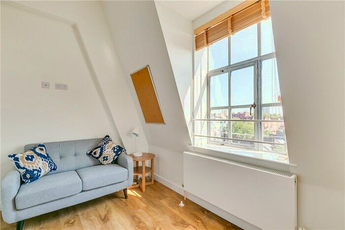 Apartment To Rent In Princess Beatrice House, Chelsea, London, SW10