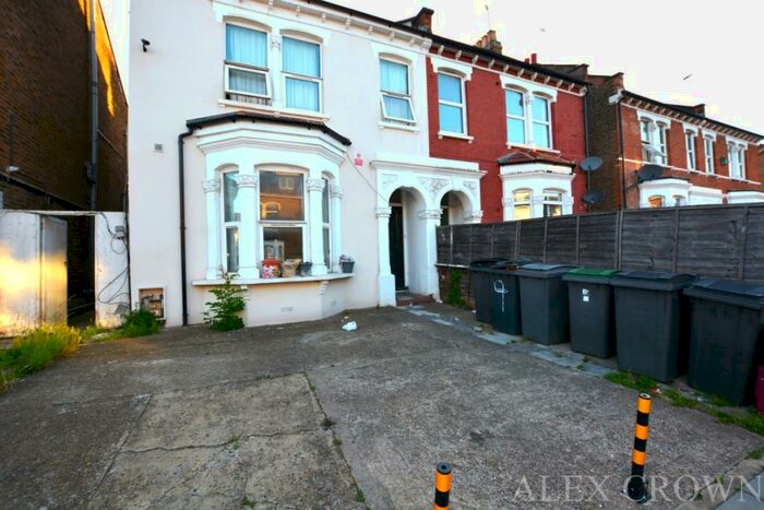 Studio To Rent In Alexandra Road, Turnpike Lane, N8