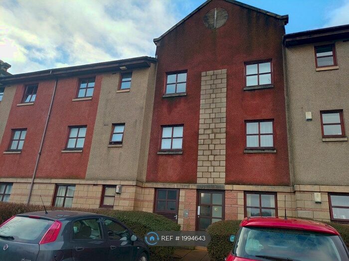 2 Bedroom Flat To Rent In Fleming Avenue, Clydebank, G81