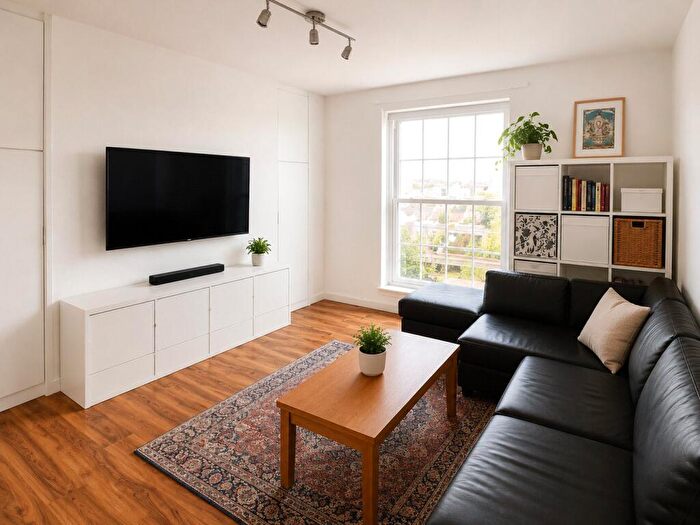 1 Bedroom Flat For Sale In Clarence Road, London, E5