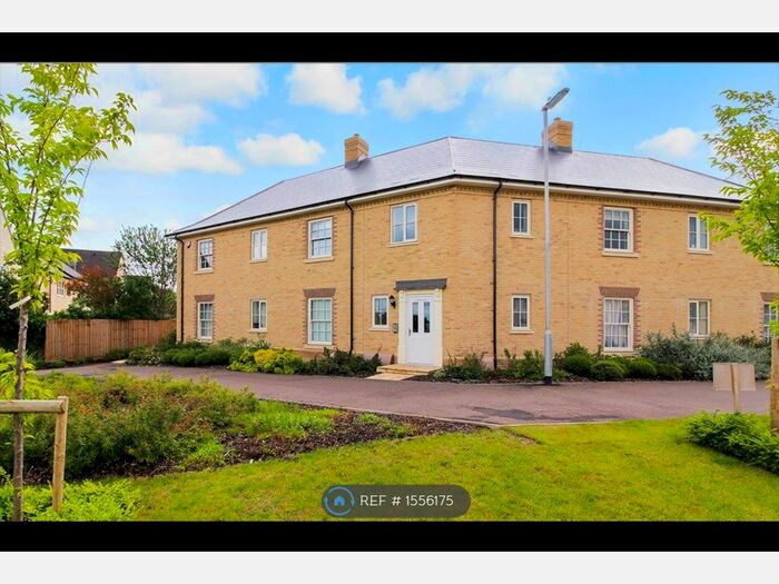 2 Bedroom Flat To Rent In Burling Way, Burwell, Cambridge, CB25